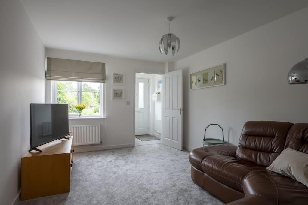 Cosy 3 Bed Near Beaches, Cardiff & Brecon Beacons Coity Exterior foto